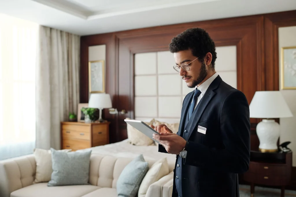 directeur hotel tablette directeur hotel tablette